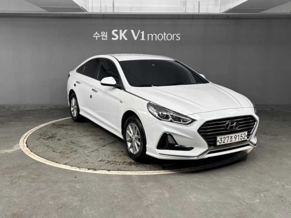 HYUNDAI Sonata - Vista 2