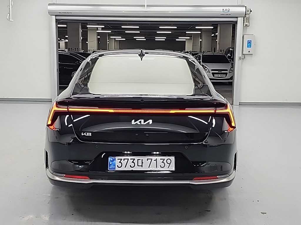 KIA K8 - Vista 3