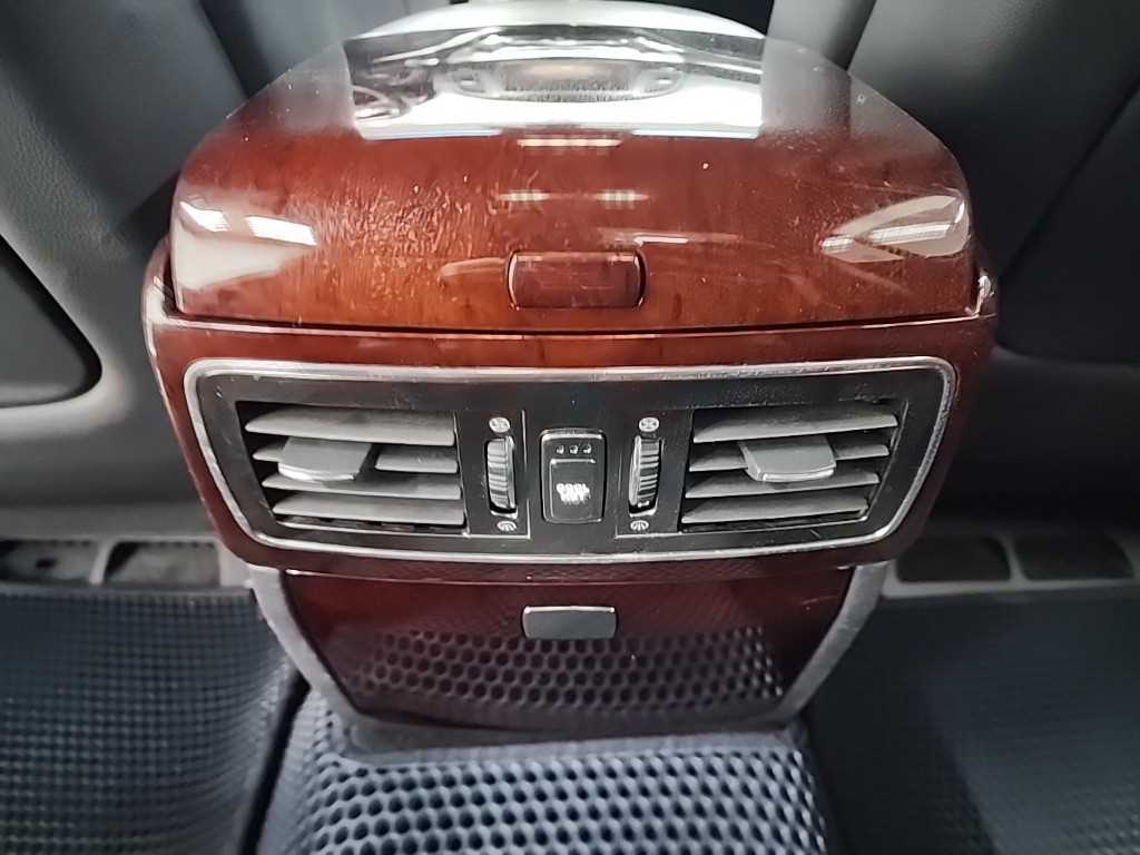 Ssangyong Chairman 2011 Negro - Importación desde Corea - HF Imports Iquique - Foto 13