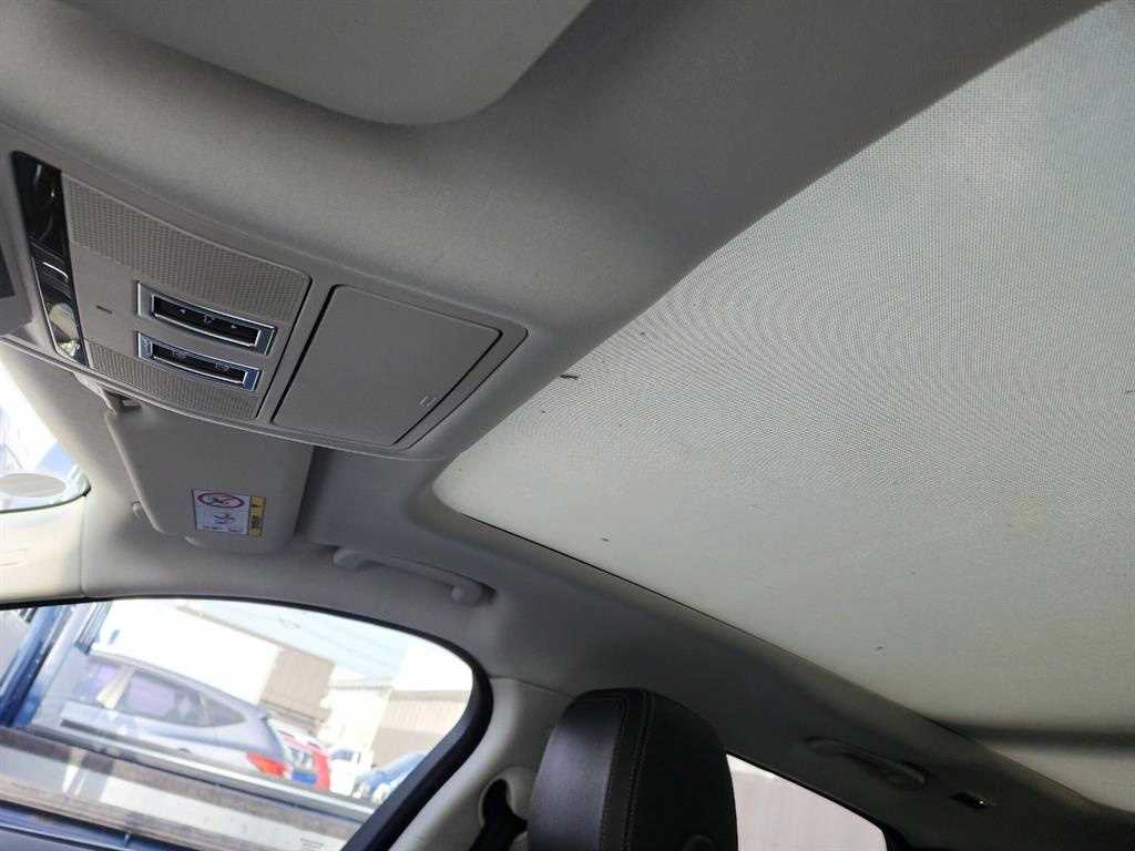 Jaguar F-PACE - Vista 11