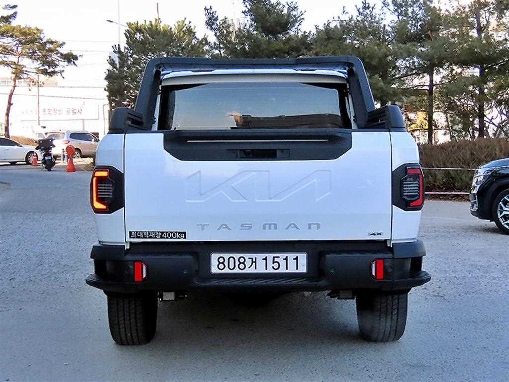 KIA Tasman - Vista 3