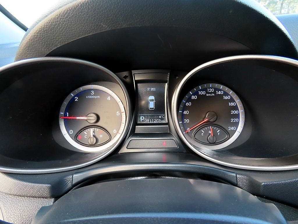 HYUNDAI Santa Fe - Vista 9