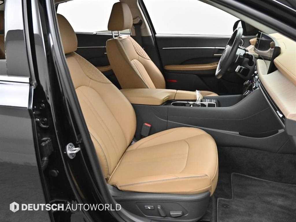 HYUNDAI Sonata - Vista 10