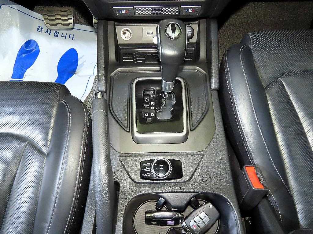 Ssangyong Rexton - Vista 12