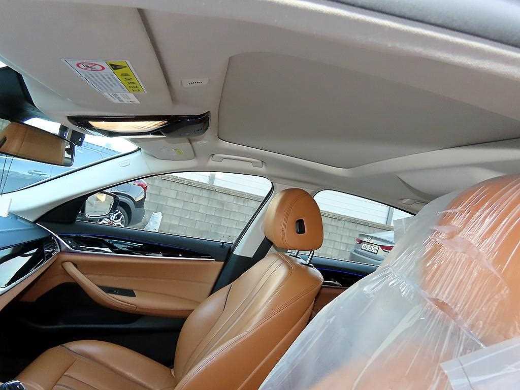 BMW 5 Series 2018 Blanco - Importación desde Corea - HF Imports Iquique - Foto 16