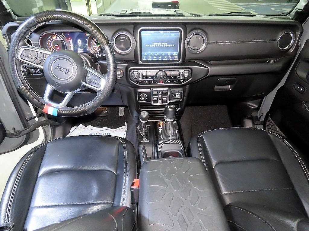 Jeep Wrangler - Vista 10