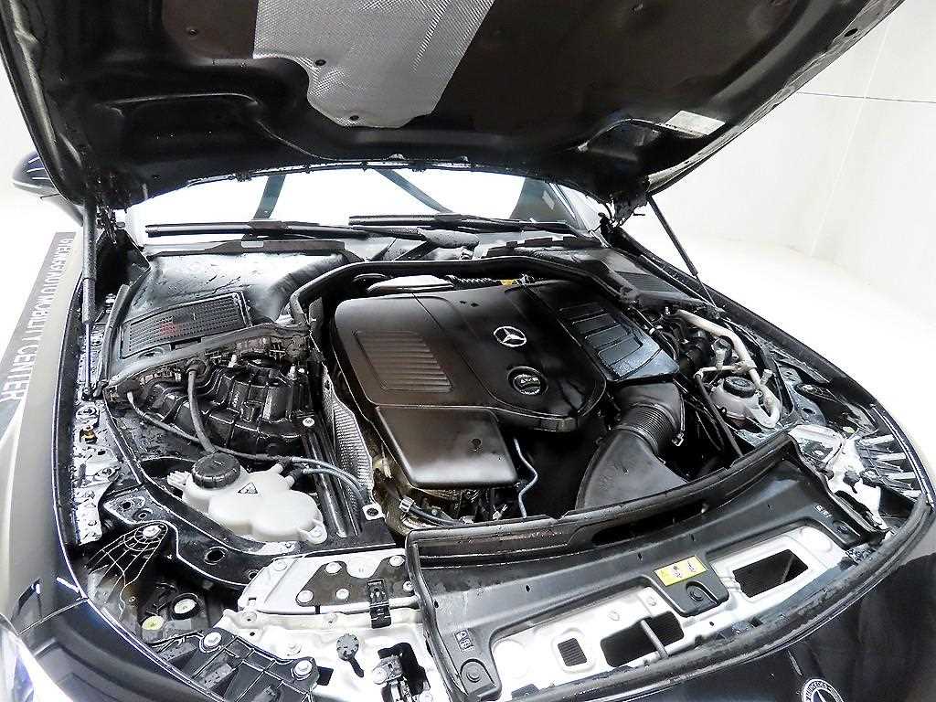 Mercedes Benz CLE Class 2024 Negro - Importación desde Corea - HF Imports Iquique - Foto 19