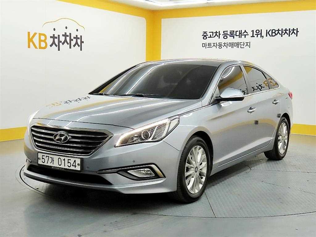 HYUNDAI Sonata - Vista 2