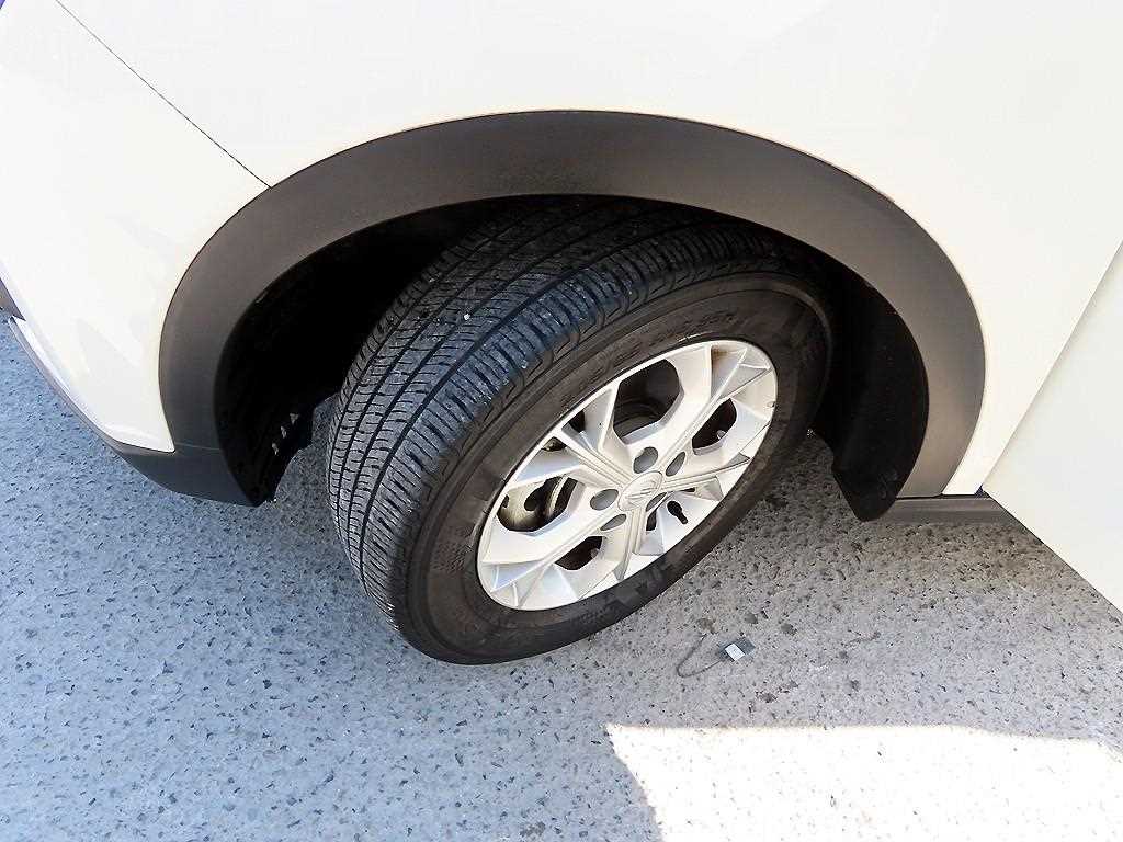 Ssangyong Tivoli 2021 Blanco - Importación desde Corea - HF Imports Iquique - Foto 18