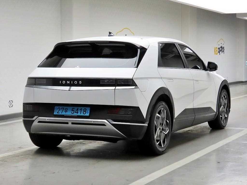 HYUNDAI Ioniq 5 - Vista 4