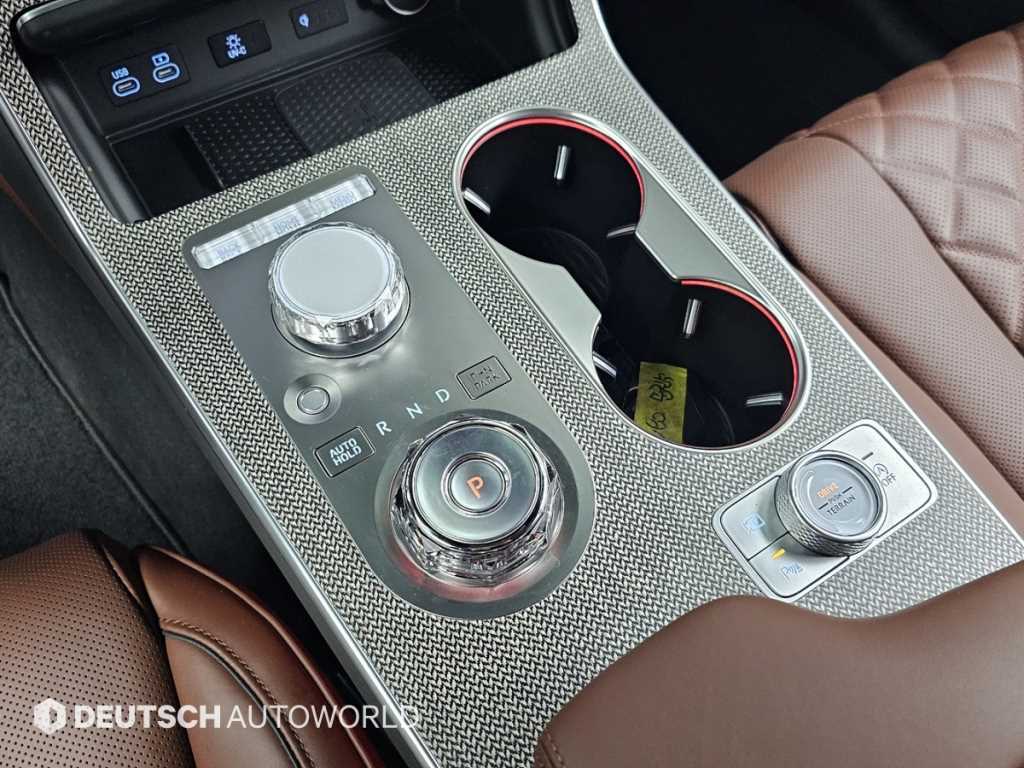 Genesis GV80 - Vista 9