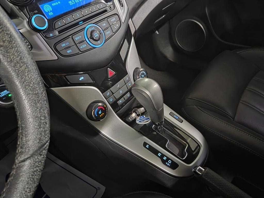 Chevrolet Cruise 2016 Gris - Importación desde Corea - HF Imports Iquique - Foto 14