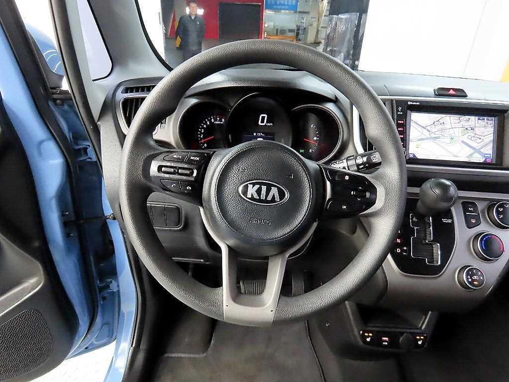 KIA Ray - Vista 9
