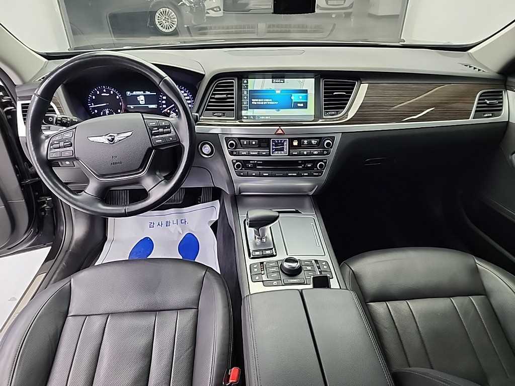 Genesis G80 - Vista 7