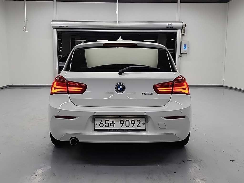 BMW 1 series - Vista 3