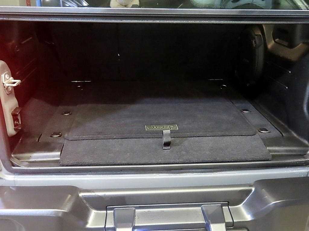 Jeep Wrangler 2022 Gris - Importación desde Corea - HF Imports Iquique - Foto 18