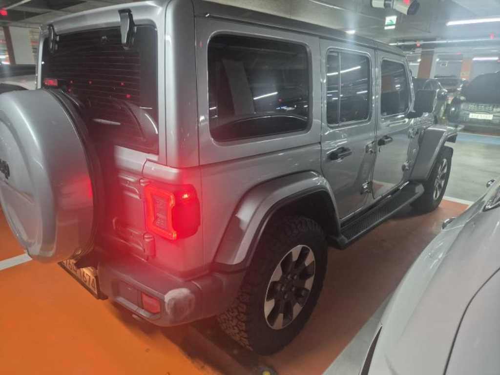 Jeep Wrangler - Vista 4