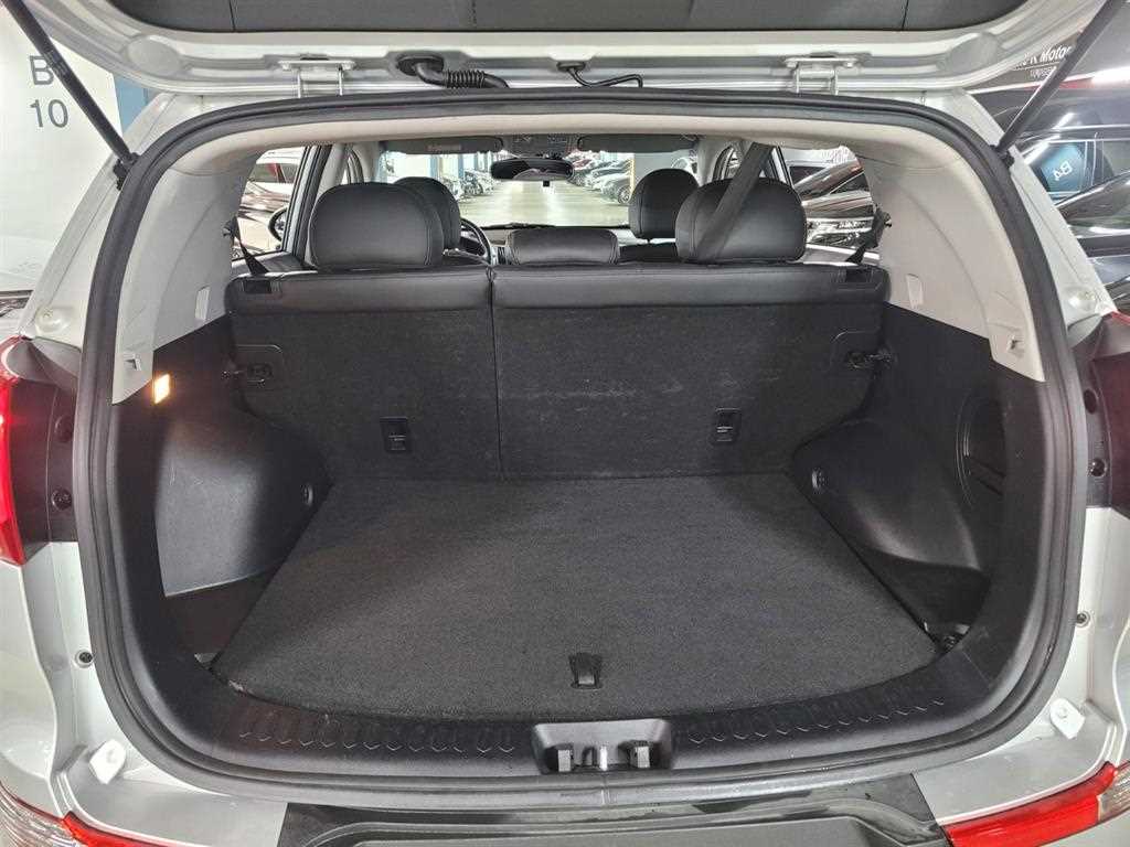 KIA Sportage 2014 Plateado - Importación desde Corea - HF Imports Iquique - Foto 18