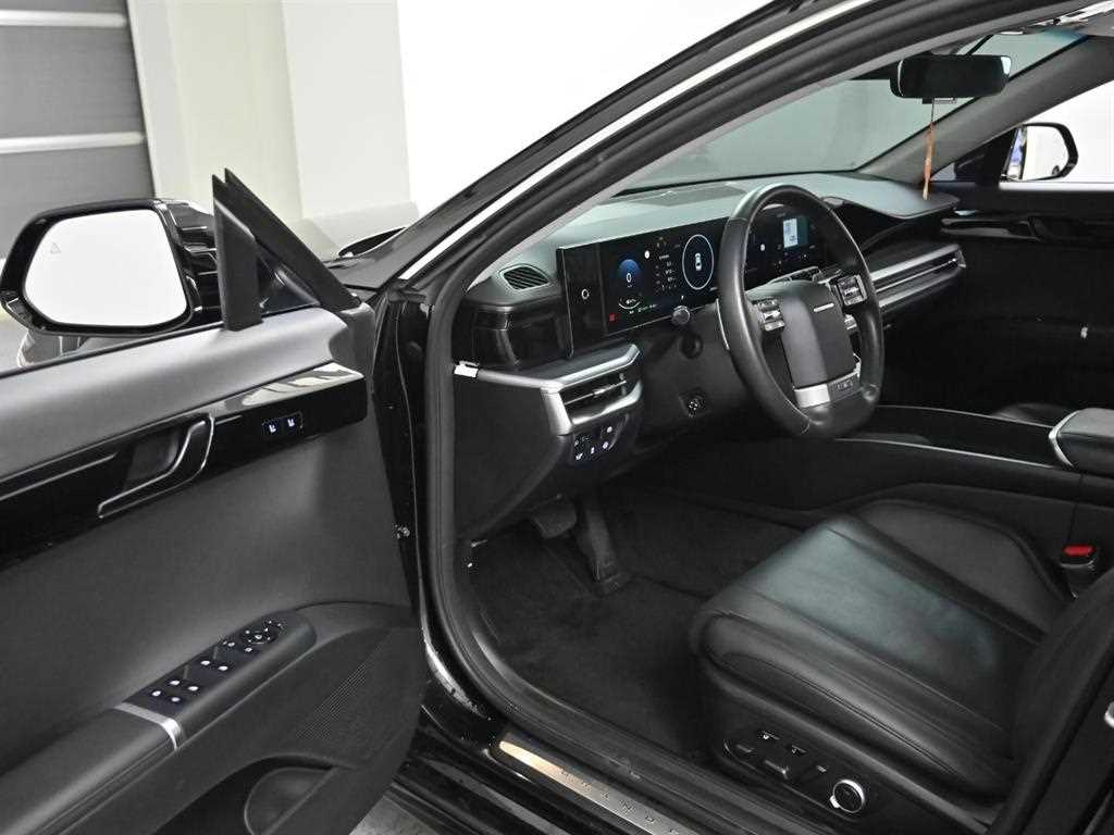 HYUNDAI Grandeur - Vista 11