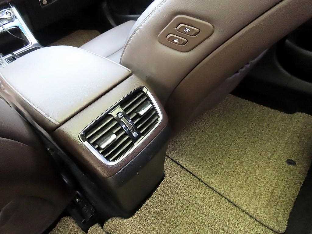 HYUNDAI Grandeur 2017 Negro - Importación desde Corea - HF Imports Iquique - Foto 15