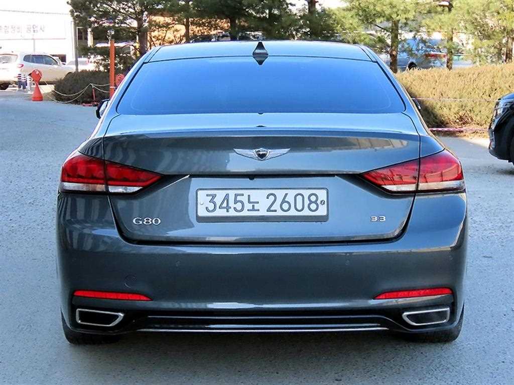 Genesis G80 - Vista 4