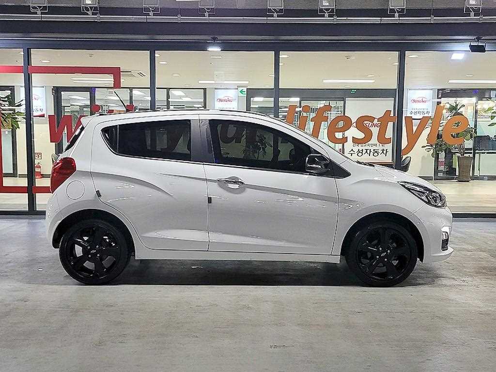 Chevrolet Spark - Vista 3