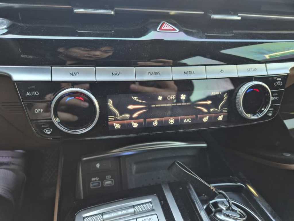 Genesis G80 2021 Blanco - Importación desde Corea - HF Imports Iquique - Foto 16