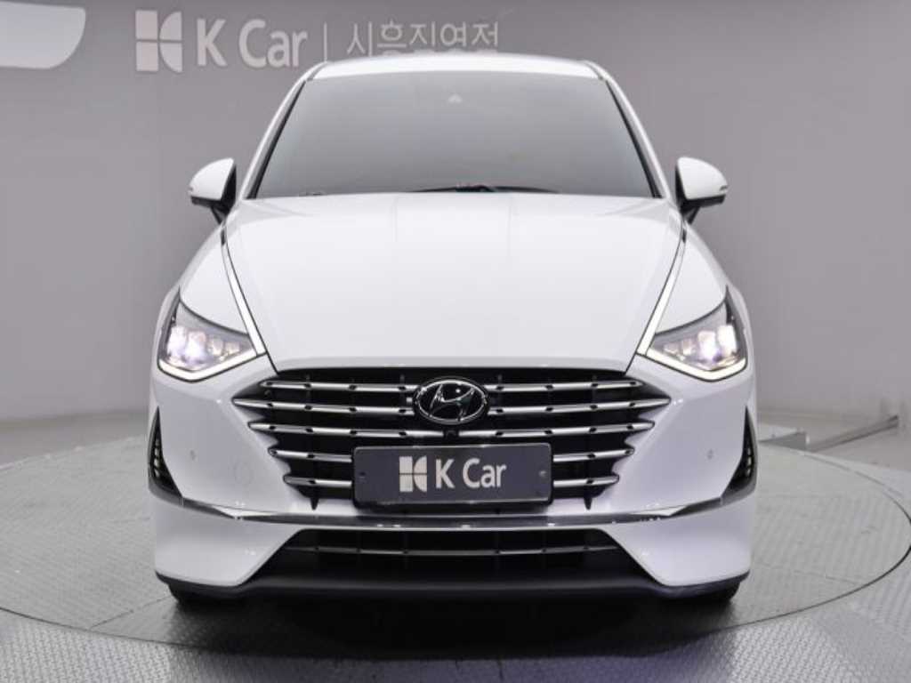 HYUNDAI Sonata - Vista 2