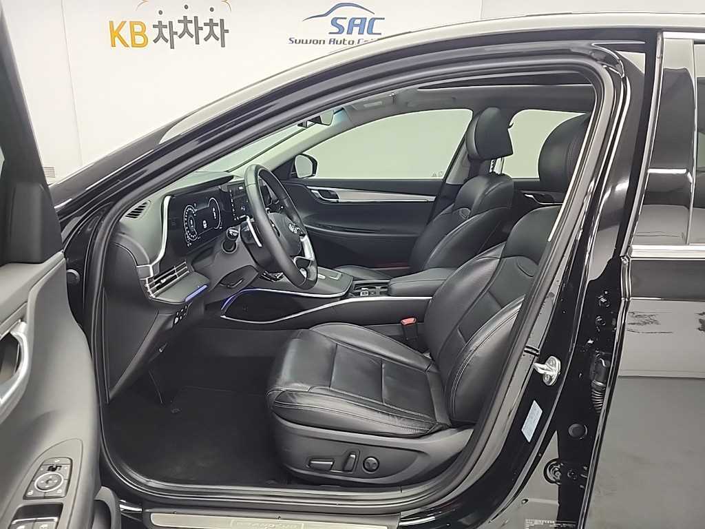 HYUNDAI Grandeur - Vista 11