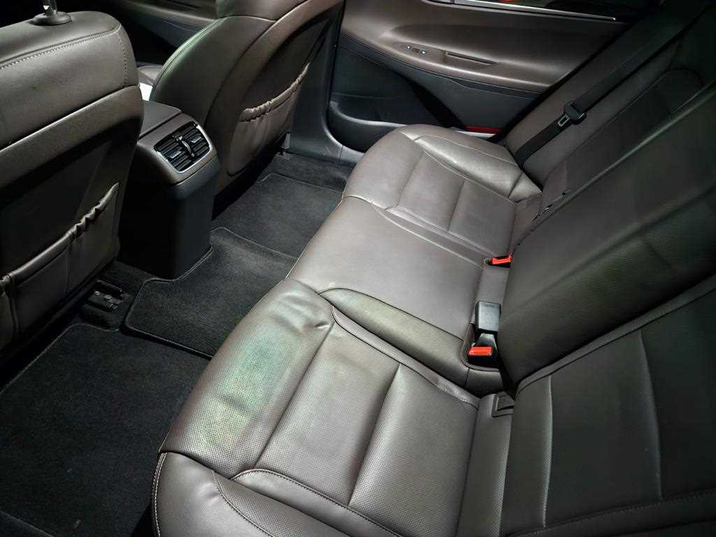 HYUNDAI Grandeur - Vista 10