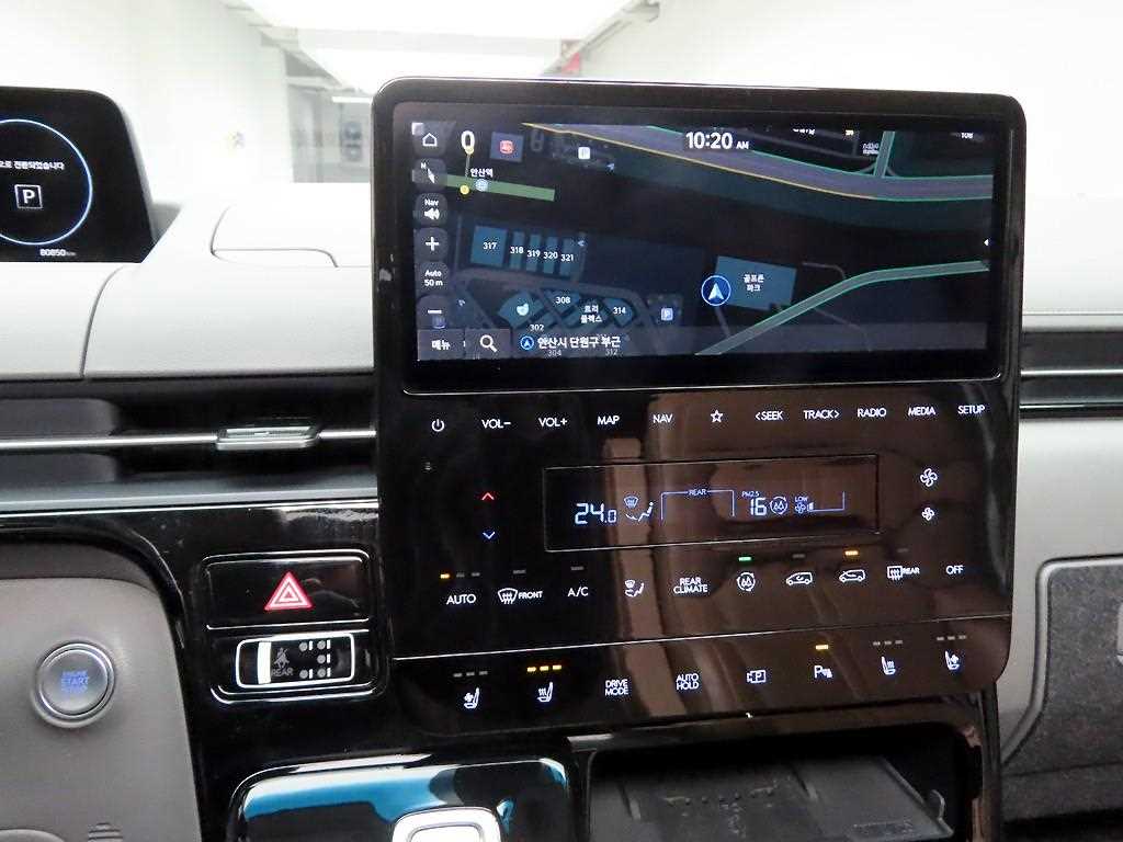 HYUNDAI Staria - Vista 9