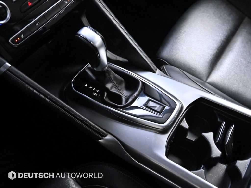 SAMSUNG QM6 - Vista 8