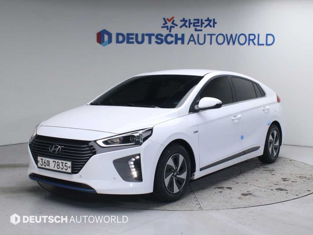 HYUNDAI Ioniq 2018 Blanco - Importación desde Corea - HF Imports Iquique - Foto 1
