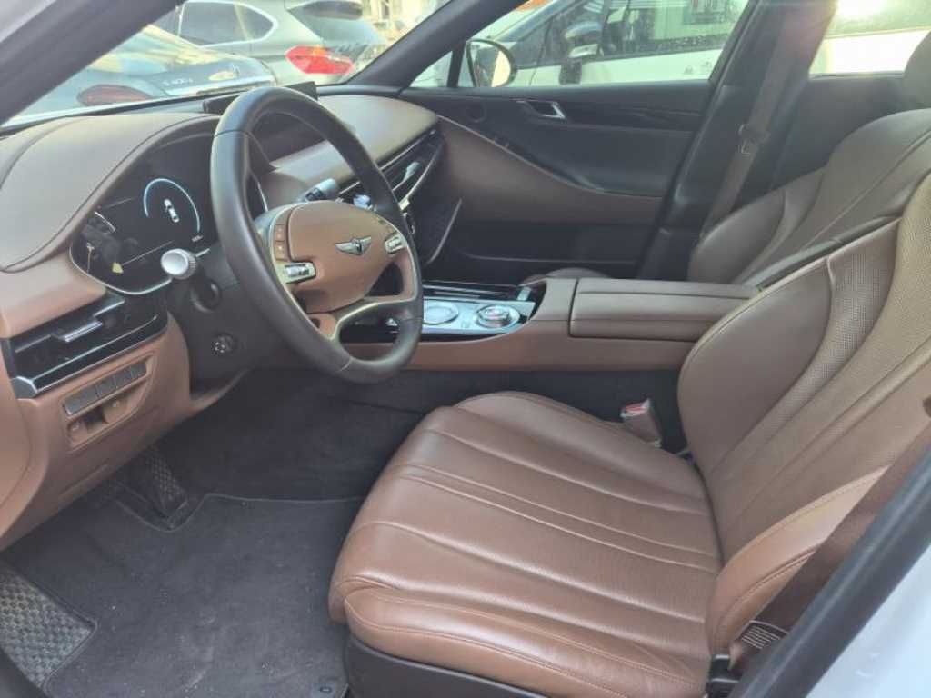 Genesis G80 - Vista 5