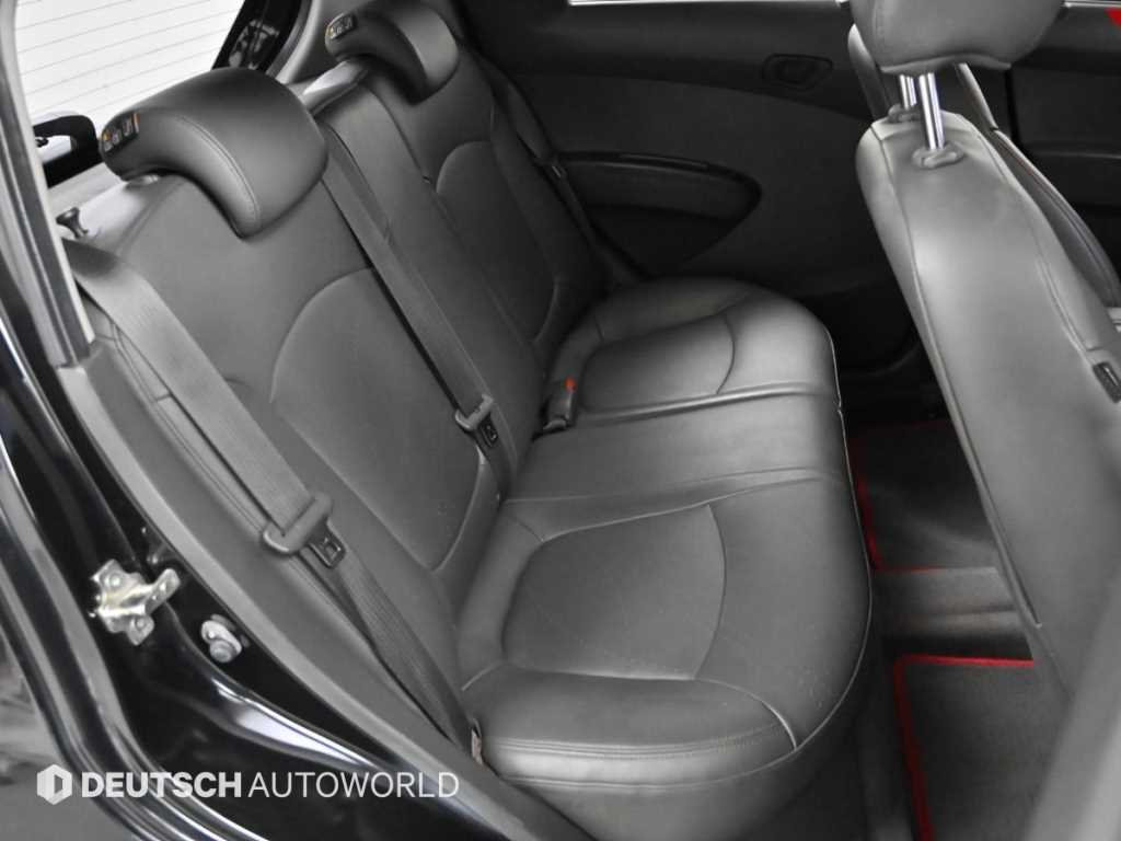 Chevrolet Spark - Vista 12