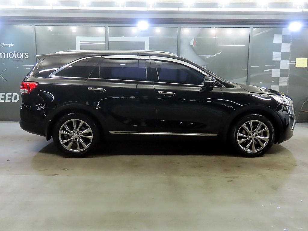 KIA Sorento - Vista 3