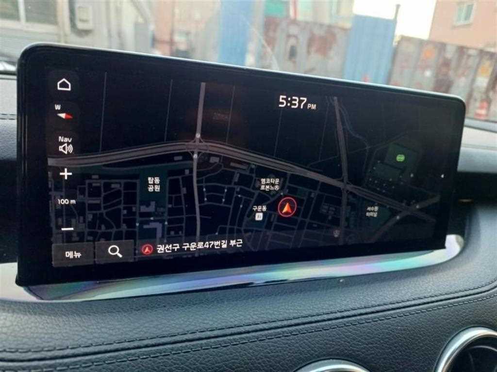 KIA Stinger - Vista 12