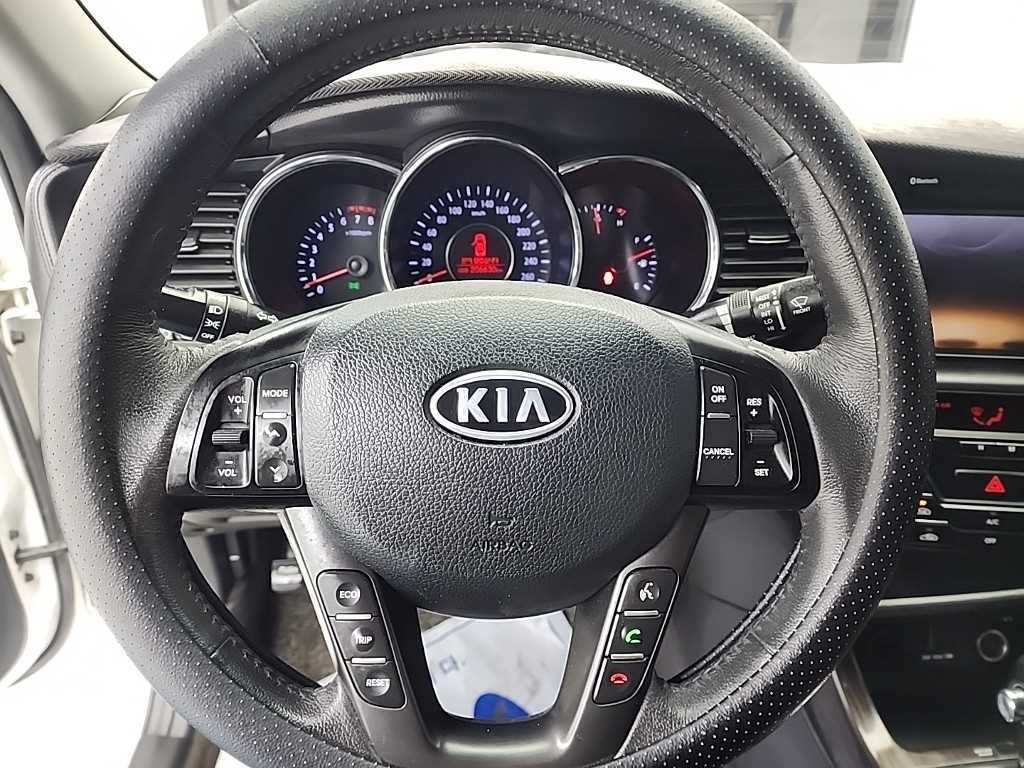 KIA K5 - Vista 9