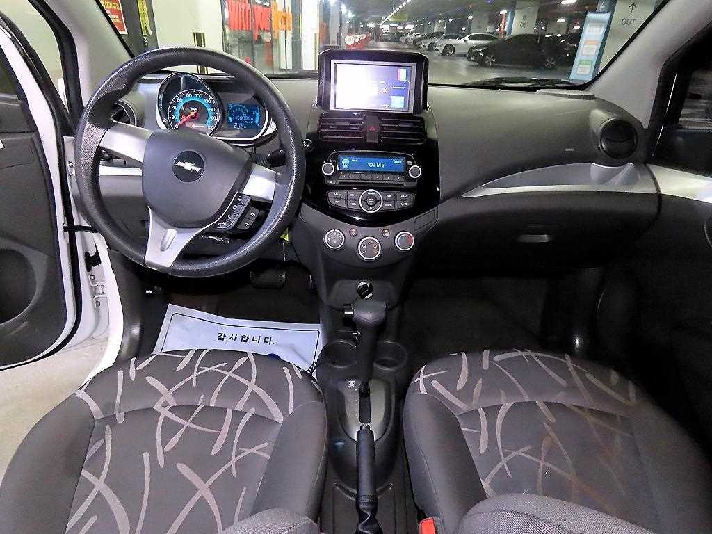 Chevrolet Spark - Vista 10