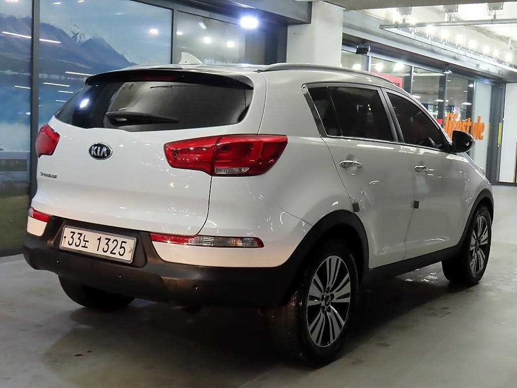 KIA Sportage - Vista 4