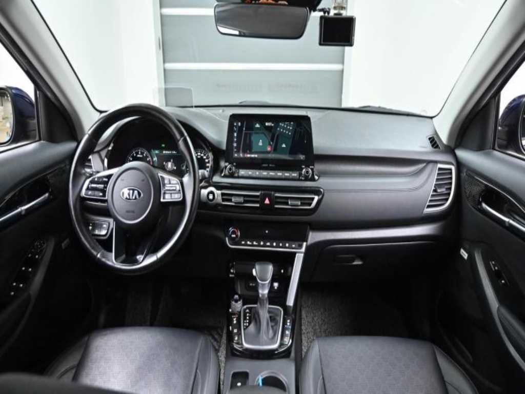 KIA Seltos - Vista 7