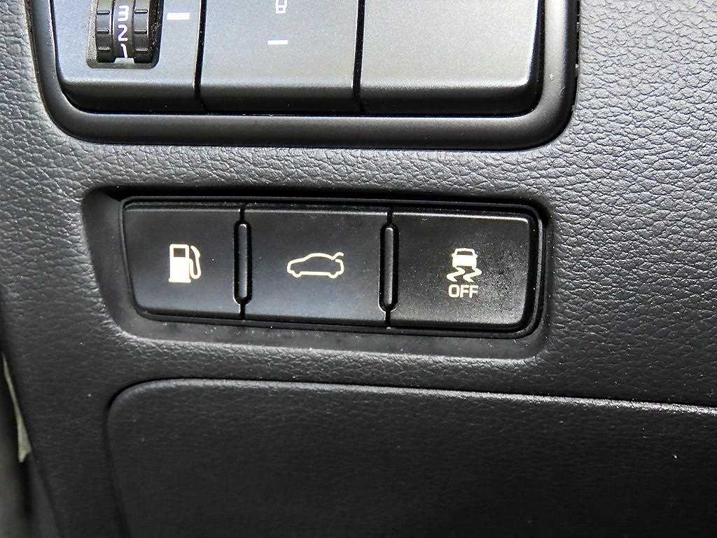 KIA K7 2016 Negro - Importación desde Corea - HF Imports Iquique - Foto 14