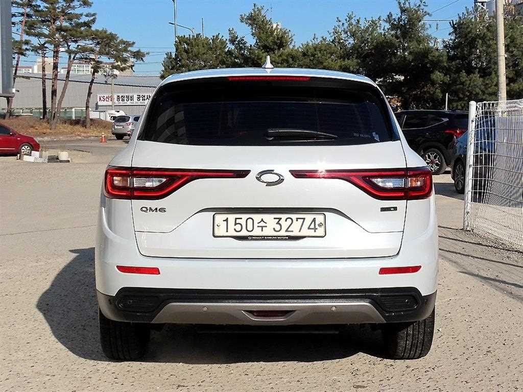 SAMSUNG QM6 - Vista 4