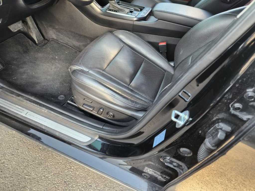 HYUNDAI Grandeur - Vista 6