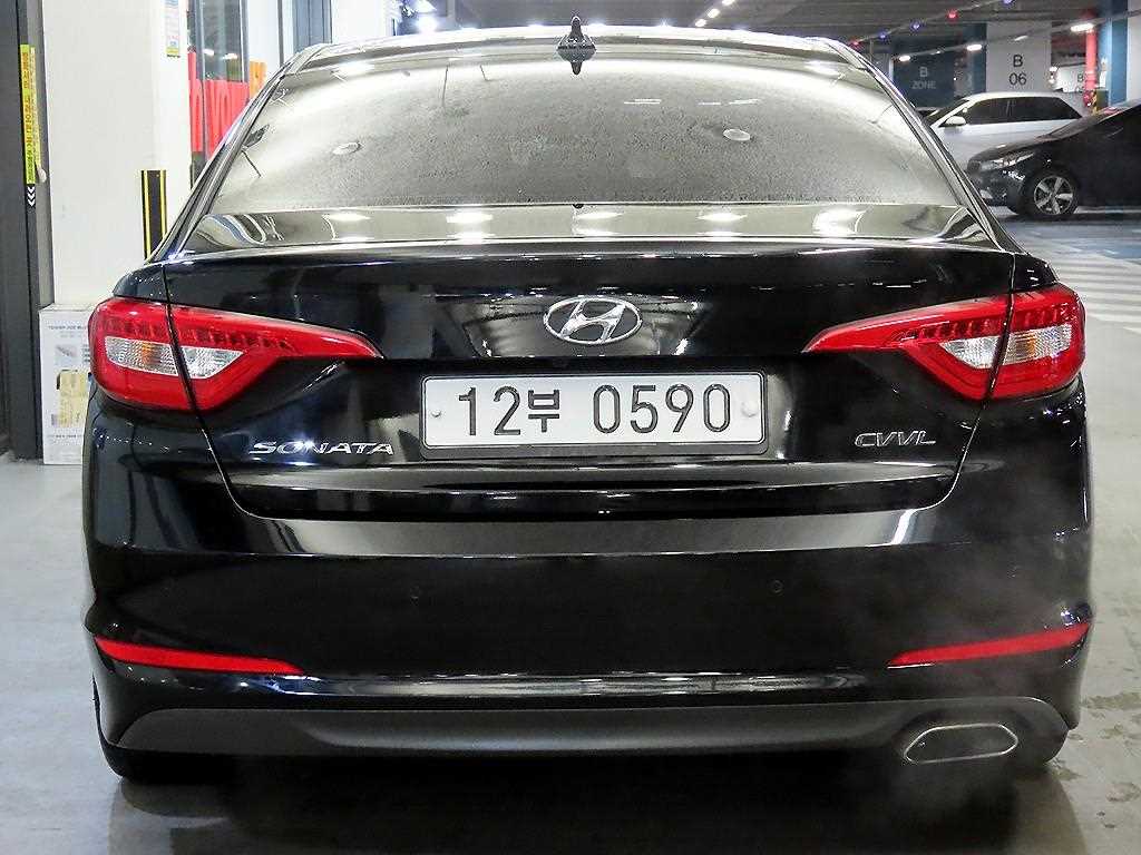 HYUNDAI Sonata - Vista 5