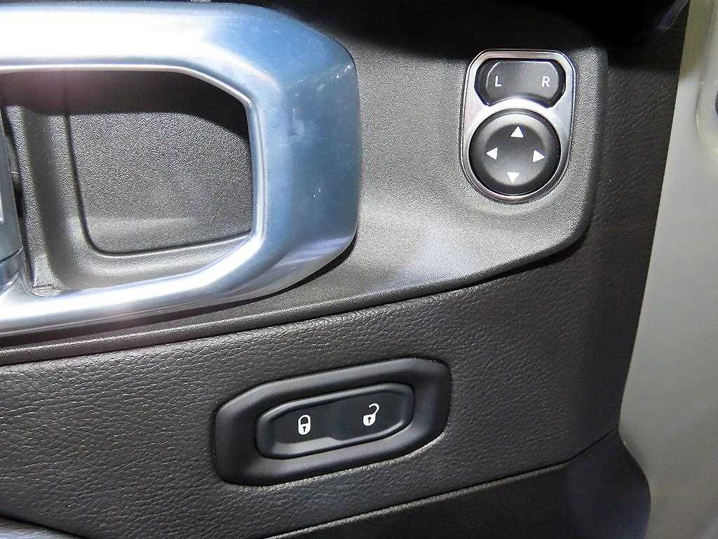 Jeep Wrangler 2022 Gris - Importación desde Corea - HF Imports Iquique - Foto 13