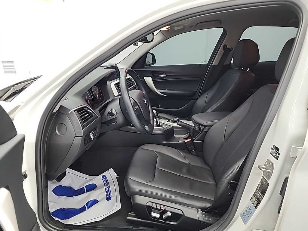 BMW 1 series - Vista 11