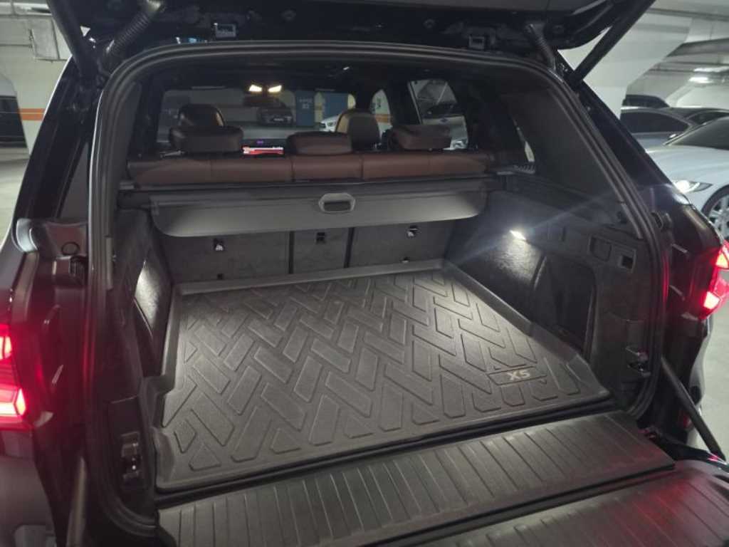 BMW X5 2019 Negro - Importación desde Corea - HF Imports Iquique - Foto 16