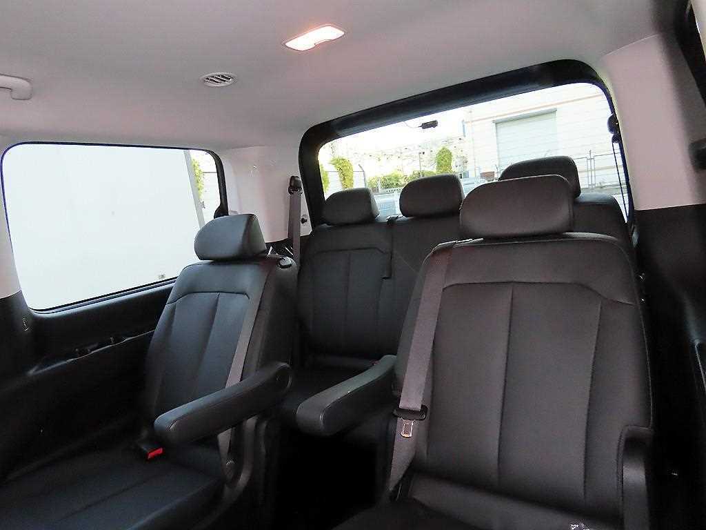 HYUNDAI Staria - Vista 7