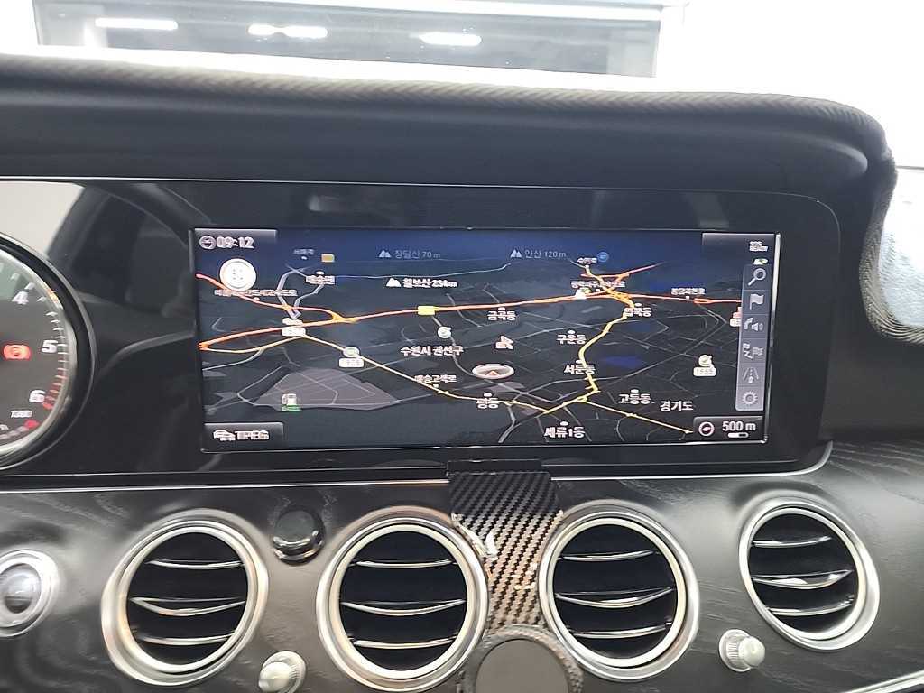 Mercedes Benz E class 2018 Blanco - Importación desde Corea - HF Imports Iquique - Foto 16